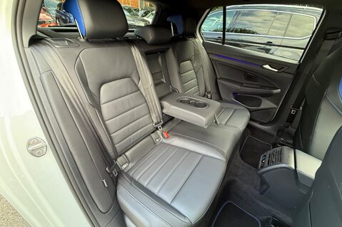 Volkswagen Golf R TSI 4MOTION DSG - EVERY EXTRA -DCC-PAN ROOF-PERF PACK-HUD-CAM-HK-WINTERPK 37