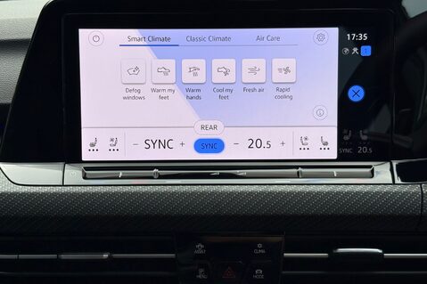 Volkswagen Golf R TSI 4MOTION DSG - EVERY EXTRA -DCC-PAN ROOF-PERF PACK-HUD-CAM-HK-WINTERPK 58