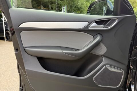 Audi Q3 TFSI S LINE EDITION -PANORAMIC ROOF -COMFORT & SOUND PACK 28
