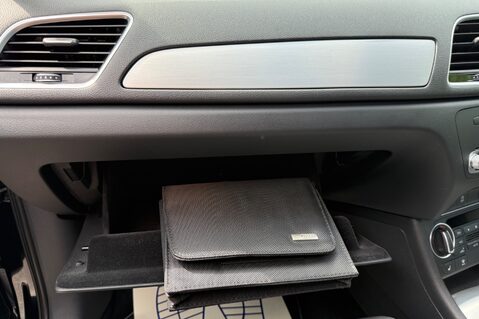 Audi Q3 TFSI S LINE EDITION -PANORAMIC ROOF -COMFORT & SOUND PACK 59