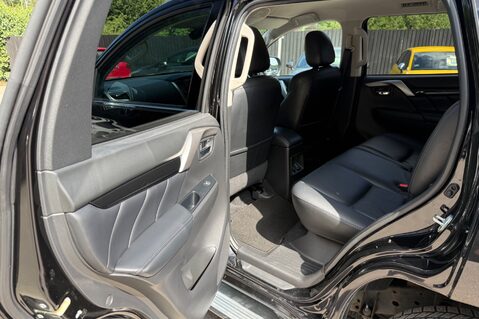 Mitsubishi Shogun Sport DI-D 4 - 7 SEATER - FULL MITSUBISHI SERVICE HISTORY - ADAPTIVE CRUISE CONTR 25