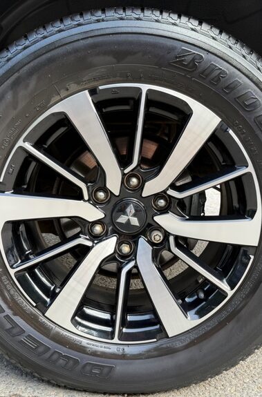 Mitsubishi Shogun Sport DI-D 4 - 7 SEATER - FULL MITSUBISHI SERVICE HISTORY - ADAPTIVE CRUISE CONTR 
