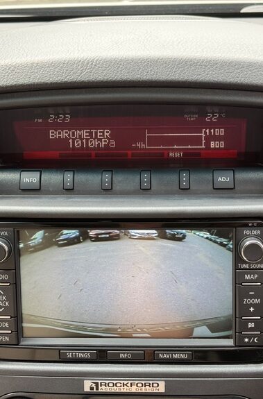 Mitsubishi Shogun DI-D SG3 - FSH WITH 11 SERVICE STAMPS  