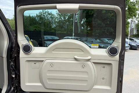 Mitsubishi Shogun DI-D SG3 - FSH WITH 11 SERVICE STAMPS  50