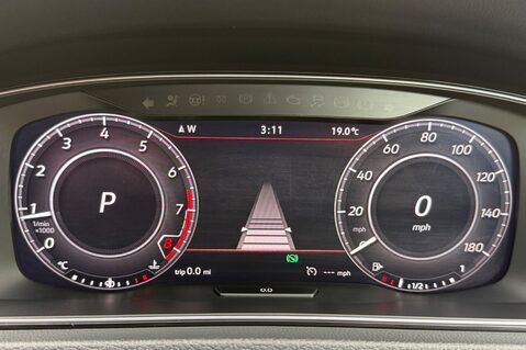 Volkswagen Golf GTI PERFORMANCE TSI DSG - ART VELOUR SEATS -DYNAUDIO -CAMERA -BRESCIA 19s 33