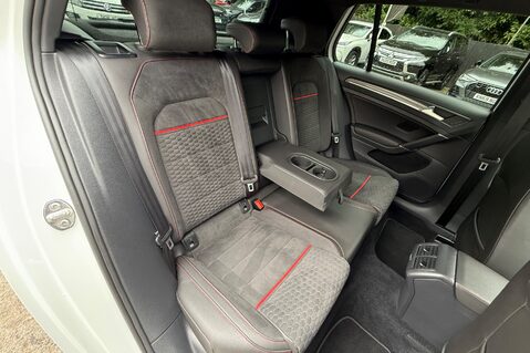 Volkswagen Golf GTI PERFORMANCE TSI DSG - ART VELOUR SEATS -DYNAUDIO -CAMERA -BRESCIA 19s 24