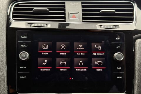 Volkswagen Golf GTI PERFORMANCE TSI DSG - ART VELOUR SEATS -DYNAUDIO -CAMERA -BRESCIA 19s 47