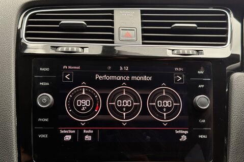 Volkswagen Golf GTI PERFORMANCE TSI DSG - ART VELOUR SEATS -DYNAUDIO -CAMERA -BRESCIA 19s 40