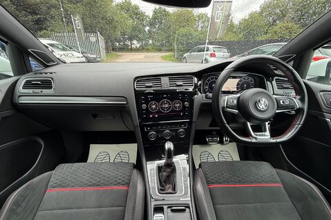 Volkswagen Golf GTI PERFORMANCE TSI DSG - ART VELOUR SEATS -DYNAUDIO -CAMERA -BRESCIA 19s 14
