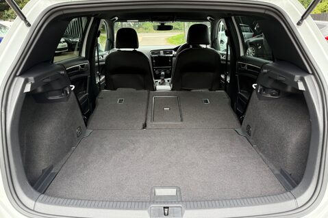Volkswagen Golf GTI PERFORMANCE TSI DSG - ART VELOUR SEATS -DYNAUDIO -CAMERA -BRESCIA 19s 50
