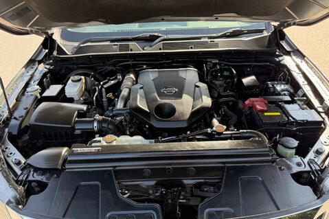 Nissan Navara DCI TEKNA AUTOMATIC -ONE OWNER -NO VAT-APPLE CAR PLAY -TOWBAR -CANOPY 49