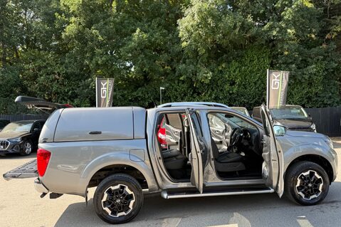 Nissan Navara DCI TEKNA AUTOMATIC -ONE OWNER -NO VAT-APPLE CAR PLAY -TOWBAR -CANOPY 19