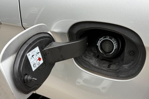 Ford Edge SPORT TDCI - REVERSE CAMERA - APPLE CAR PLAY - ELECTRIC TAILGATE 61