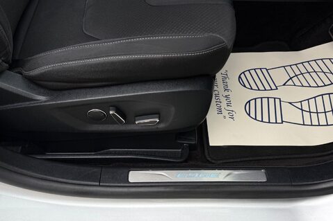 Ford Edge SPORT TDCI - REVERSE CAMERA - APPLE CAR PLAY - ELECTRIC TAILGATE 34