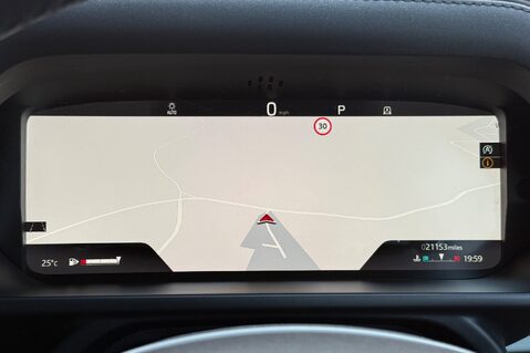 Land Rover Defender X-DYNAMIC SE MHEV - PREDATOR BODYKIT - 22 INCH ALLOYS -FULL LAND ROVER SERV 44