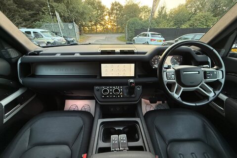 Land Rover Defender X-DYNAMIC SE MHEV - PREDATOR BODYKIT - 22 INCH ALLOYS -FULL LAND ROVER SERV 13
