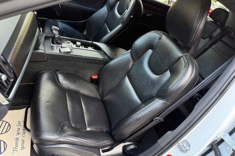 Volvo V90 D5 POWERPULSE CROSS COUNTRY PRO AWD -RARE CAR - REVERSE CAMERA 24