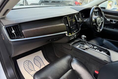 Volvo V90 D5 POWERPULSE CROSS COUNTRY PRO AWD -RARE CAR - REVERSE CAMERA 23