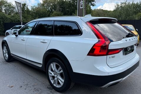 Volvo V90 D5 POWERPULSE CROSS COUNTRY PRO AWD -RARE CAR - REVERSE CAMERA 2