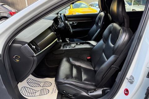 Volvo V90 D5 POWERPULSE CROSS COUNTRY PRO AWD -RARE CAR - REVERSE CAMERA 4