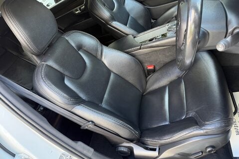 Volvo V90 D5 POWERPULSE CROSS COUNTRY PRO AWD -RARE CAR - REVERSE CAMERA 31