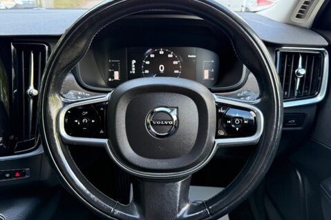Volvo V90 D5 POWERPULSE CROSS COUNTRY PRO AWD -RARE CAR - REVERSE CAMERA 11