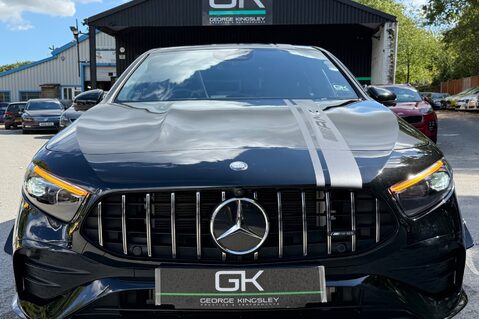 Mercedes-Benz A Class AMG A 35 4MATIC PREMIUM PLUS MHEV - AERO KIT -PAN ROOF -ELECTRIC SEATS 24