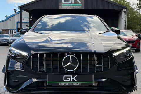 Mercedes-Benz A Class AMG A 35 4MATIC PREMIUM PLUS MHEV - AERO KIT -PAN ROOF -ELECTRIC SEATS 15