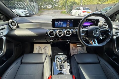 Mercedes-Benz A Class AMG A 35 4MATIC PREMIUM PLUS MHEV - AERO KIT -PAN ROOF -ELECTRIC SEATS 5