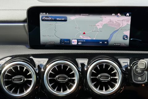 Mercedes-Benz A Class AMG A 35 4MATIC PREMIUM PLUS MHEV - AERO KIT -PAN ROOF -ELECTRIC SEATS 65