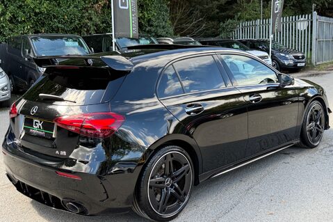 Mercedes-Benz A Class AMG A 35 4MATIC PREMIUM PLUS MHEV - AERO KIT -PAN ROOF -ELECTRIC SEATS 8