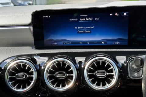 Mercedes-Benz A Class AMG A 35 4MATIC PREMIUM PLUS MHEV - AERO KIT -PAN ROOF -ELECTRIC SEATS 58