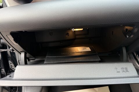 Mercedes-Benz A Class AMG A 35 4MATIC PREMIUM PLUS MHEV - AERO KIT -PAN ROOF -ELECTRIC SEATS 71