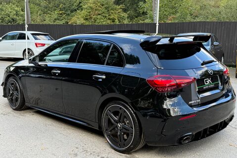 Mercedes-Benz A Class AMG A 35 4MATIC PREMIUM PLUS MHEV - AERO KIT -PAN ROOF -ELECTRIC SEATS 2