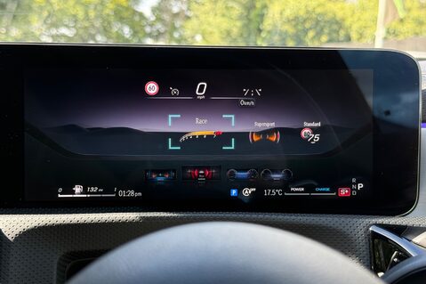 Mercedes-Benz A Class AMG A 35 4MATIC PREMIUM PLUS MHEV - AERO KIT -PAN ROOF -ELECTRIC SEATS 48