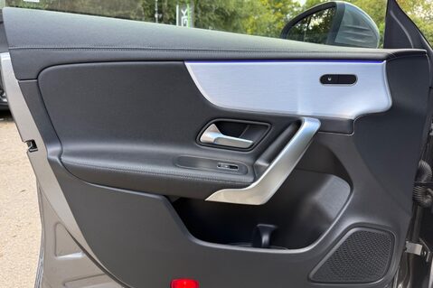 Mercedes-Benz CLA Class CLA 180 AMG LINE PREMIUM PLUS - PAN ROOF - VAT Q - FULL MB SERVICE HISTORY 25