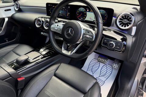 Mercedes-Benz CLA Class CLA 180 AMG LINE PREMIUM PLUS - PAN ROOF - VAT Q - FULL MB SERVICE HISTORY 15