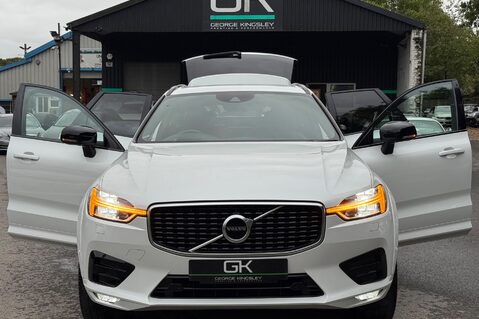 Volvo XC60 B4 R-DESIGN PRO AWD - 22 INCH ALLOY WHEELS - CRYSTAL WHITE PAINT 22