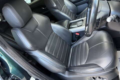 Land Rover Range Rover Evoque TD4 HSE DYNAMIC - 2 OWNERS - FULL SERVICE HISTORY - BRITISH RACING GREEN 32