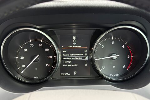 Land Rover Range Rover Evoque TD4 HSE DYNAMIC - 2 OWNERS - FULL SERVICE HISTORY - BRITISH RACING GREEN 42