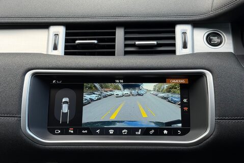 Land Rover Range Rover Evoque TD4 HSE DYNAMIC - 2 OWNERS - FULL SERVICE HISTORY - BRITISH RACING GREEN 5