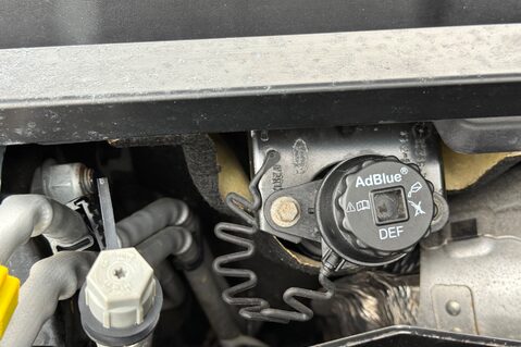 Land Rover Range Rover Evoque TD4 HSE DYNAMIC - 2 OWNERS - FULL SERVICE HISTORY - BRITISH RACING GREEN 61