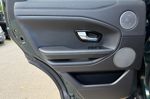 Land Rover Range Rover Evoque TD4 HSE DYNAMIC - 2 OWNERS - FULL SERVICE HISTORY - BRITISH RACING GREEN 31