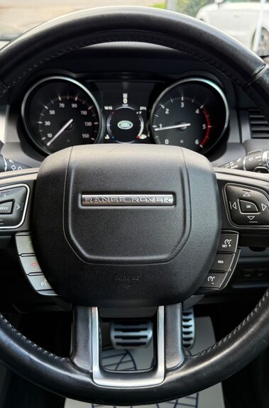 Land Rover Range Rover Evoque TD4 HSE DYNAMIC - 2 OWNERS - FULL SERVICE HISTORY - BRITISH RACING GREEN 
