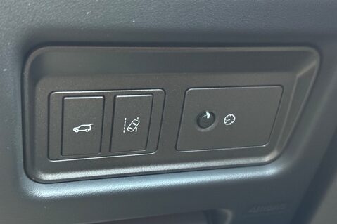 Land Rover Range Rover Evoque TD4 HSE DYNAMIC - 2 OWNERS - FULL SERVICE HISTORY - BRITISH RACING GREEN 43