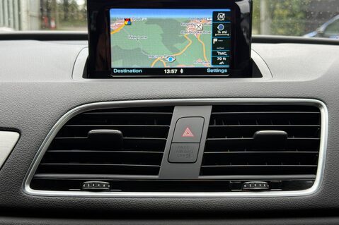 Audi Q3 TFSI S LINE EDITION DSG AUTOMATIC - ONE OWNER - FULL AUDI SERVICE HISTORY 8