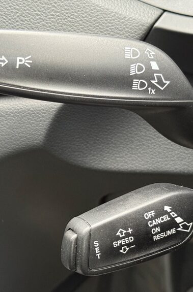 Audi Q3 TFSI S LINE EDITION DSG AUTOMATIC - ONE OWNER - FULL AUDI SERVICE HISTORY 