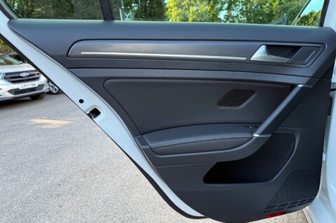 Volkswagen Golf GTD TDI DSG - RARE FULL LEATHER INTERIOR - CAMBELT CHANGED - NEW MOT 29