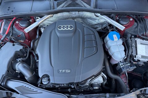 Audi A4 AVANT TFSI SE - APPLE CARPLAY -SAT NAV -HEATED SEATS -POWER FOLD MIRRORS 56