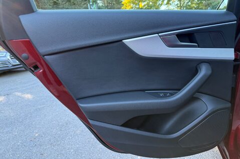 Audi A4 AVANT TFSI SE - APPLE CARPLAY -SAT NAV -HEATED SEATS -POWER FOLD MIRRORS 29